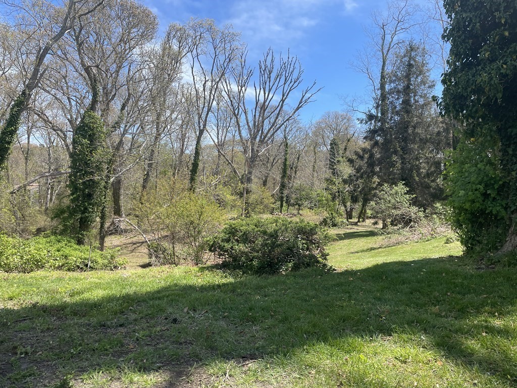 81 Monument Road Orleans, MA 02653 - Photo 3 of 10