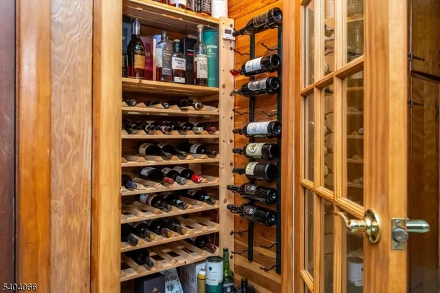 $719,000 | 34 Skyview Road, Bloomfield, NJ 07003