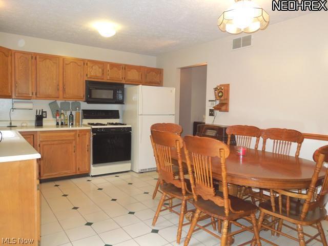 3314 Cottage Grove Road Akron, OH 44319 - Photo 5 of 17 Gallery Image 5