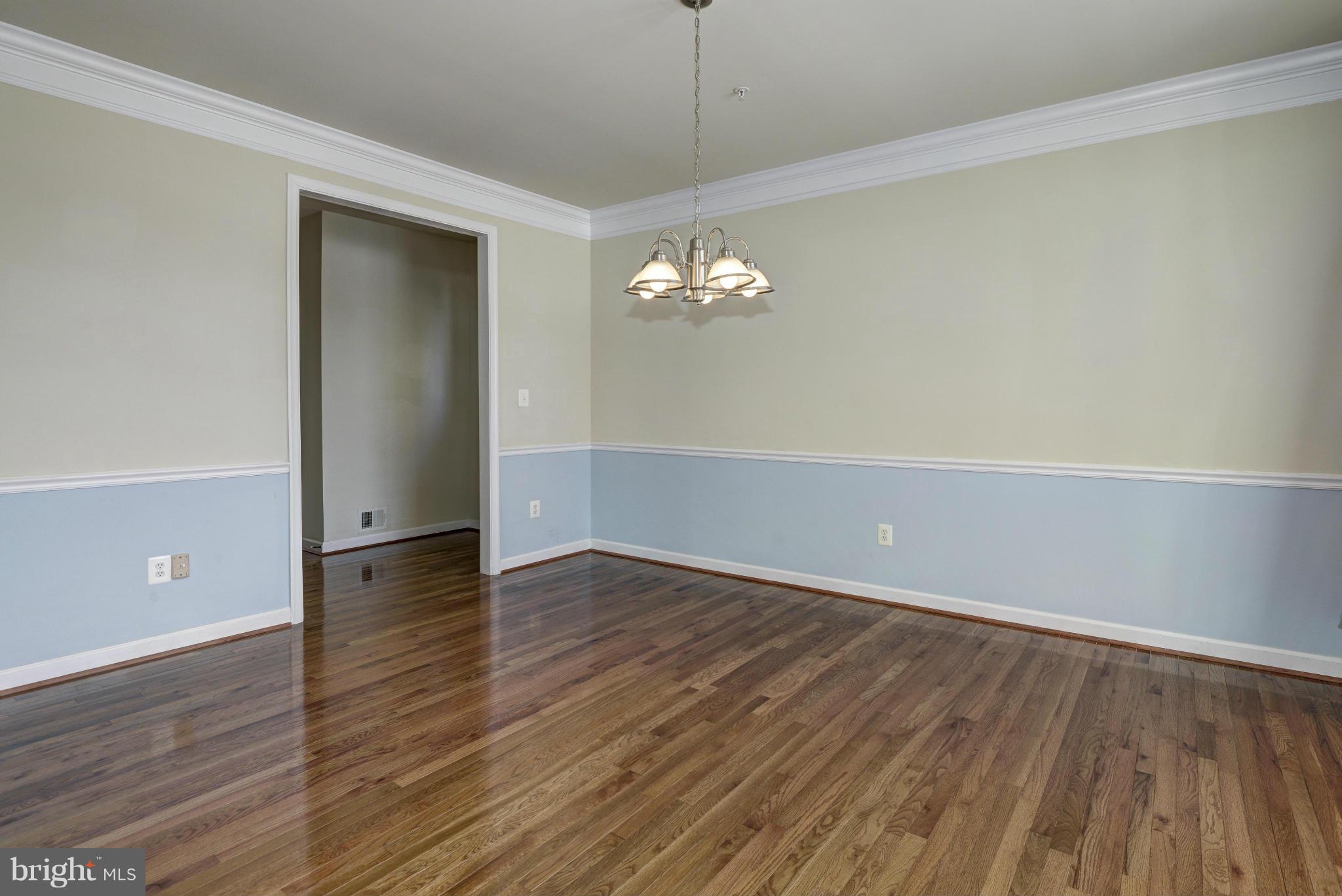 23203 Frederick Road Clarksburg, MD 20871 - Photo 4 of 26 Dining Room