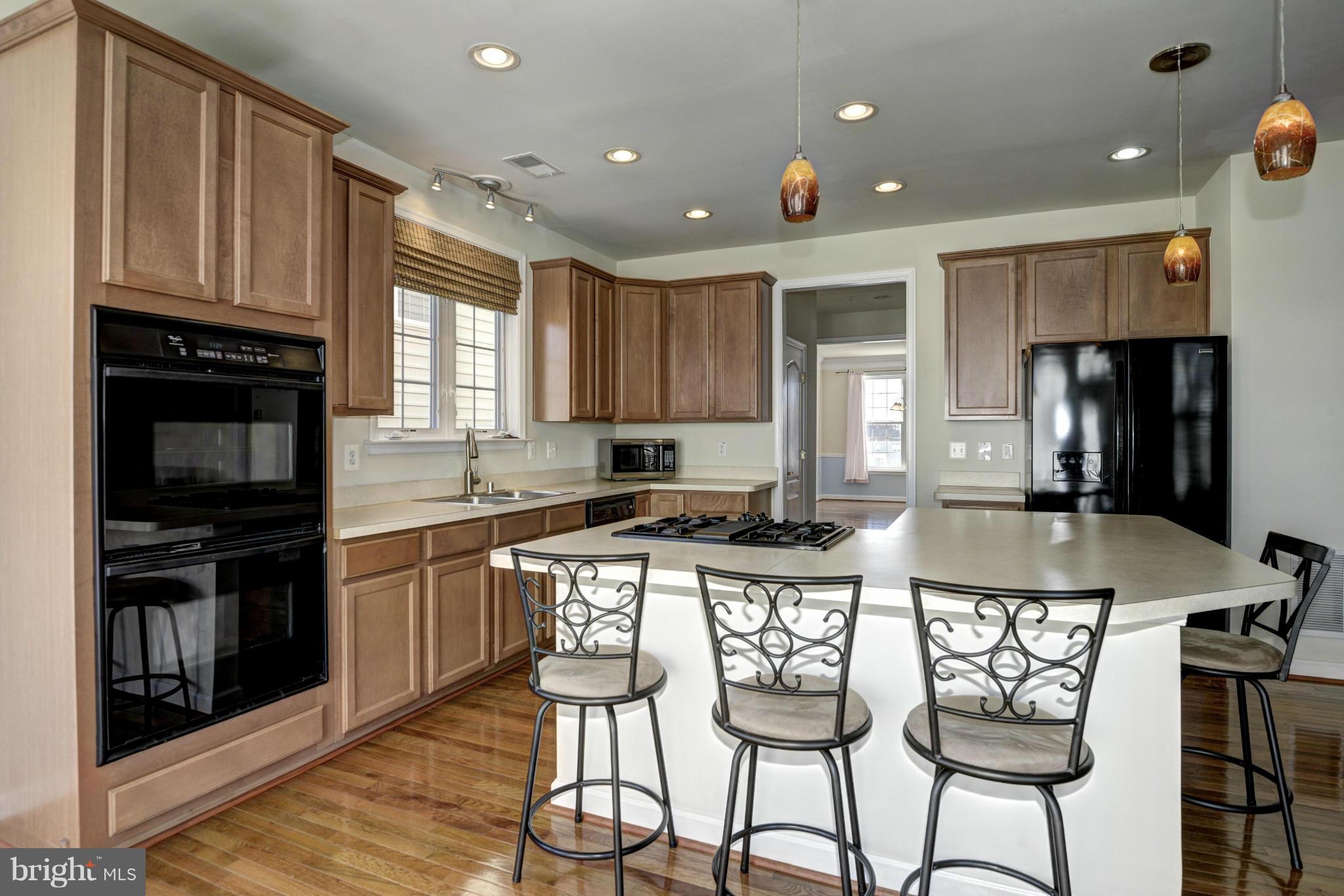 23203 Frederick Road Clarksburg, MD 20871 - Photo 8 of 26 Kitchen