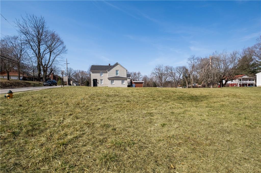 100 Spring Grove Road Pittsburgh, PA 15235 - Photo 2 of 34 Gallery Image 2