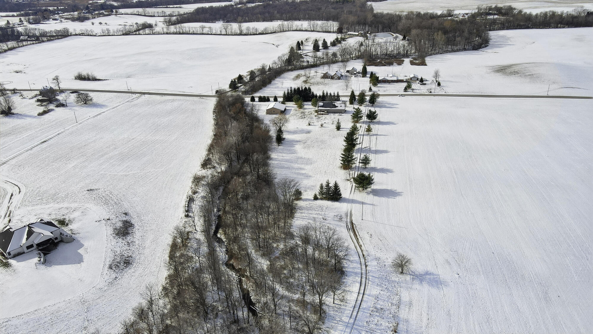 18544 Santa Fe Line Road Waynesfield, OH 45896 - Photo 5 of 43 Gallery Image 5