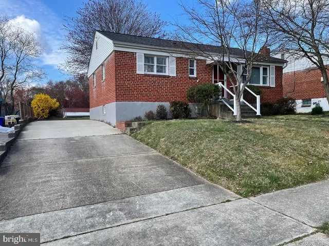 $3,300 | 4426 Hallet Street, Rockville, MD 20853