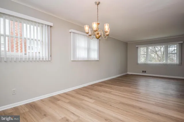 $3,300 | 4426 Hallet Street, Rockville, MD 20853