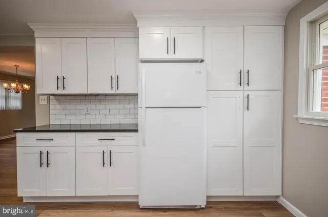 $3,300 | 4426 Hallet Street, Rockville, MD 20853