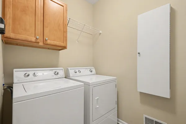 $339,900 | 1102 Barrington, Grand Rapids, MI 49534