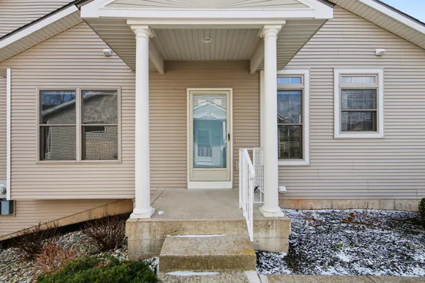 $339,900 | 1102 Barrington, Grand Rapids, MI 49534