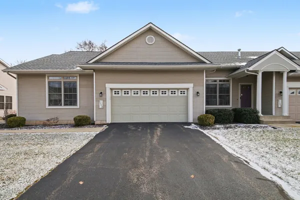 $339,900 | 1102 Barrington, Grand Rapids, MI 49534