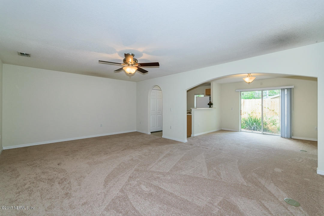 10550 Autumn Trace Road Jacksonville, FL 32257 - Photo 6 of 20 Large Living Room & Dining Room Areas