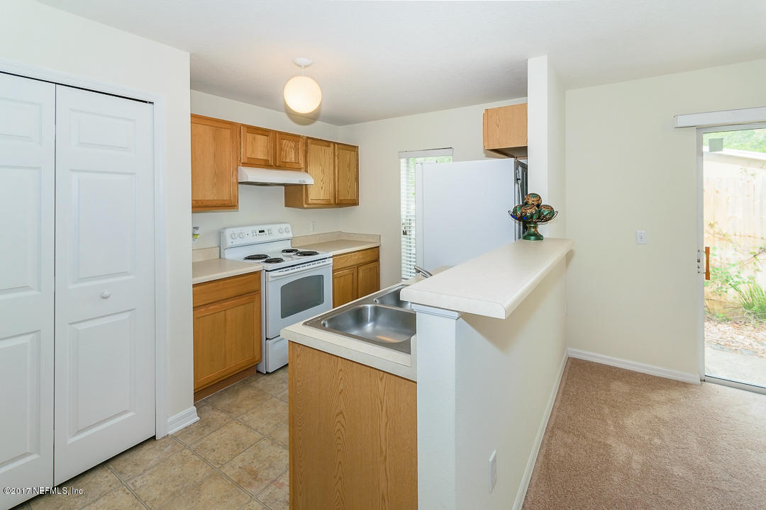 10550 Autumn Trace Road Jacksonville, FL 32257 - Photo 7 of 20 Well Appointed Kitchen