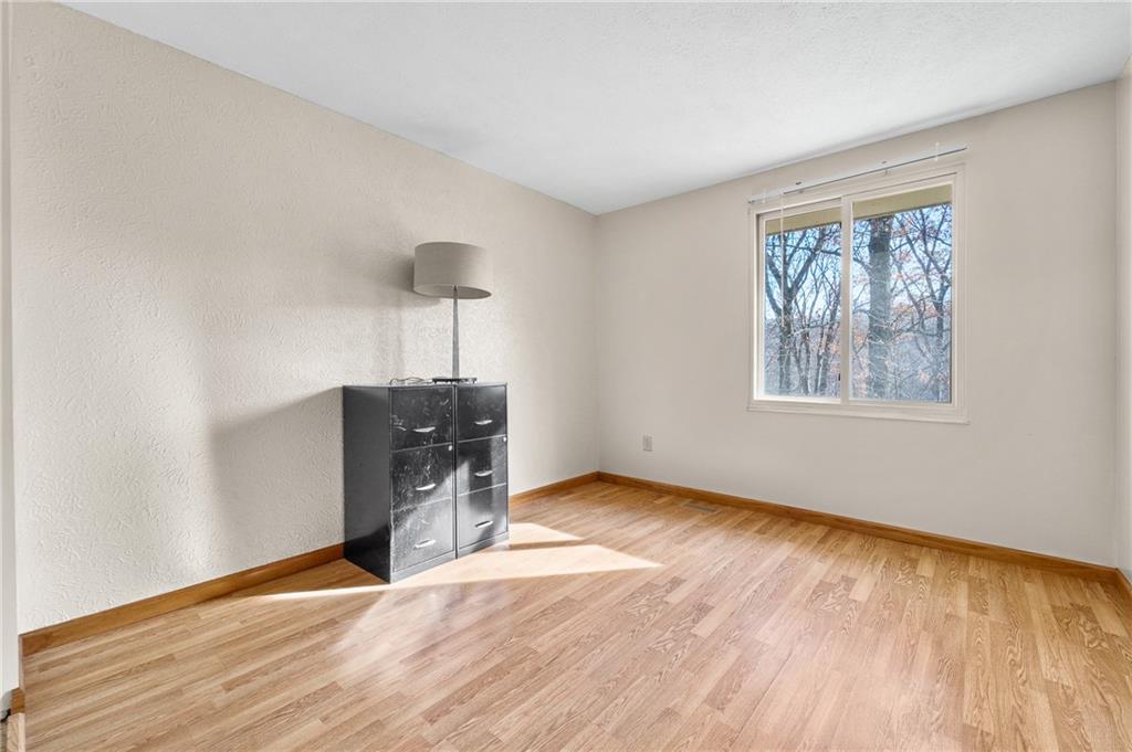 511 Hunters Path Road Bridgeville, PA 15017 - Photo 18 of 29 Gallery Image 18