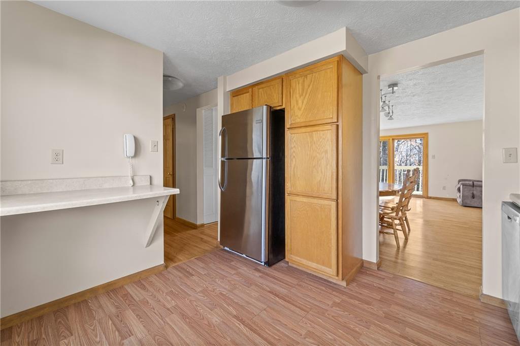 511 Hunters Path Road Bridgeville, PA 15017 - Photo 10 of 29 Gallery Image 10