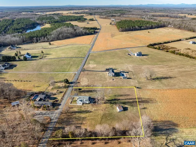 $350,000 | 1503 Central Plains Road, Palmyra, VA 22963