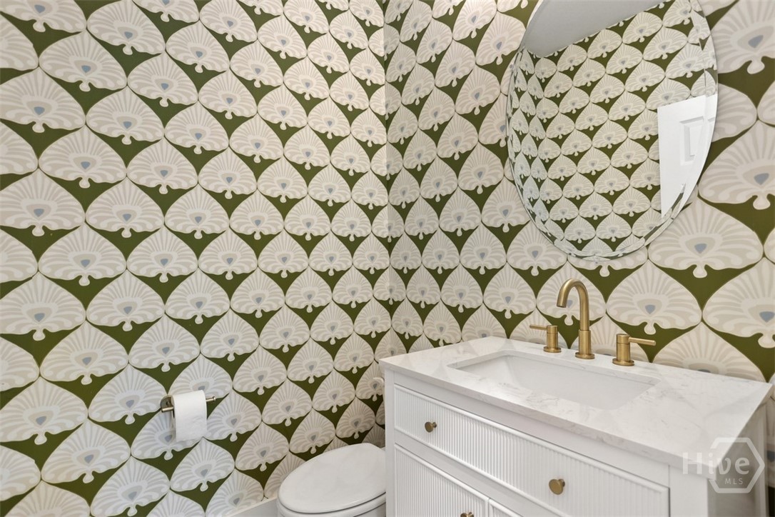 123 Harvest Hill Pooler, GA 31322 - Photo 10 of 74 DOWNSTAIRS HALF BATH