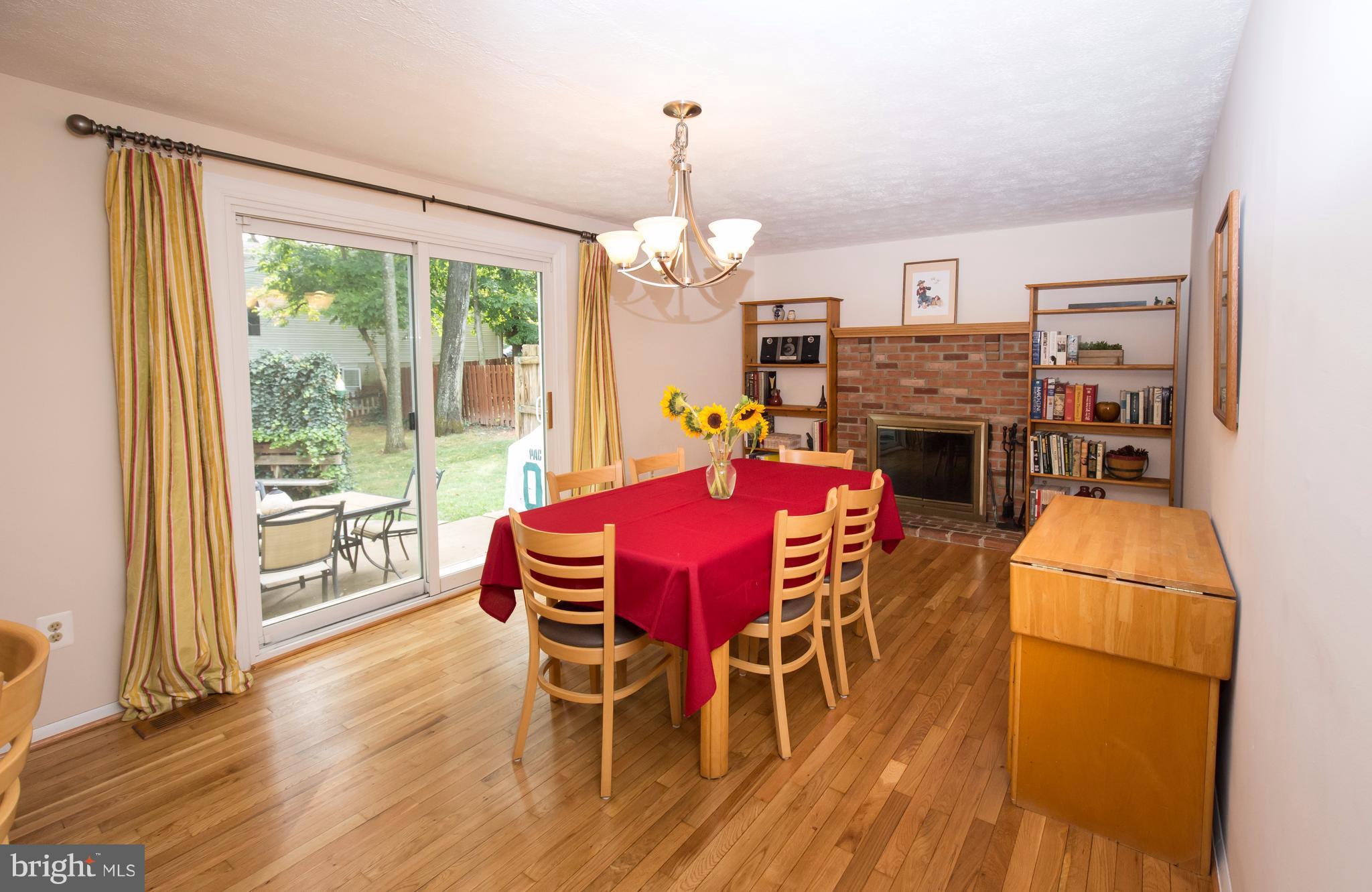 6129 Covered Bridge Road Burke, VA 22015 - Photo 8 of 28 Dining Room