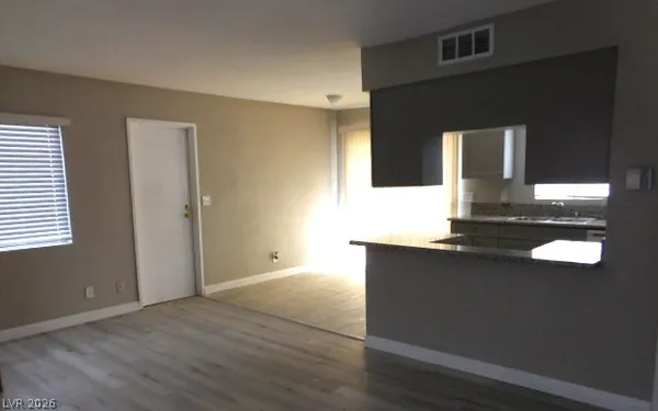 $1,250 | 5235 Golden Lane, Unit A, Las Vegas, NV 89119