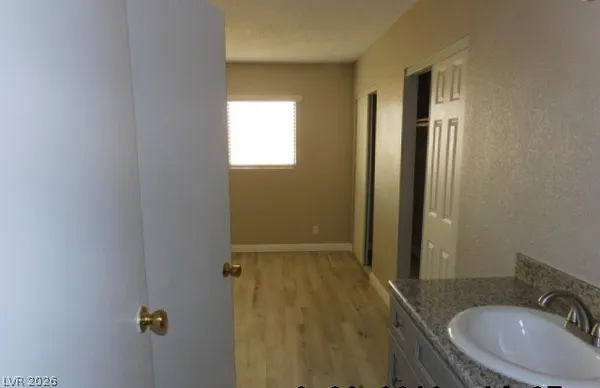 $1,250 | 5235 Golden Lane, Unit A, Las Vegas, NV 89119