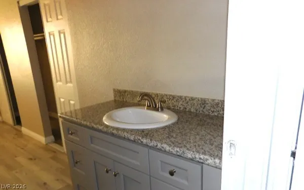 $1,250 | 5235 Golden Lane, Unit A, Las Vegas, NV 89119