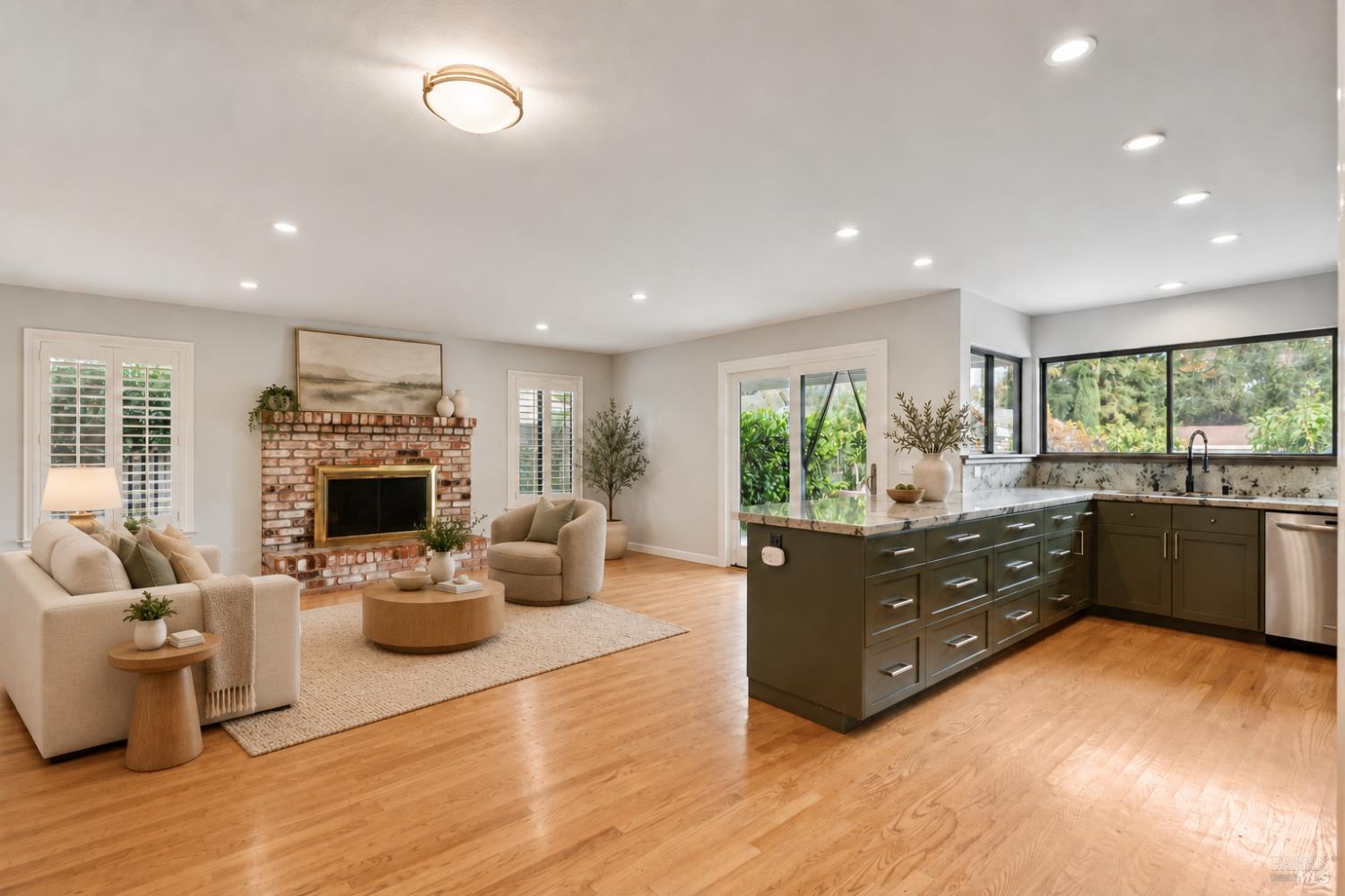 19060 Robinson Road Sonoma, CA 95476 - Photo 8 of 37 photo has been digitally enhanced