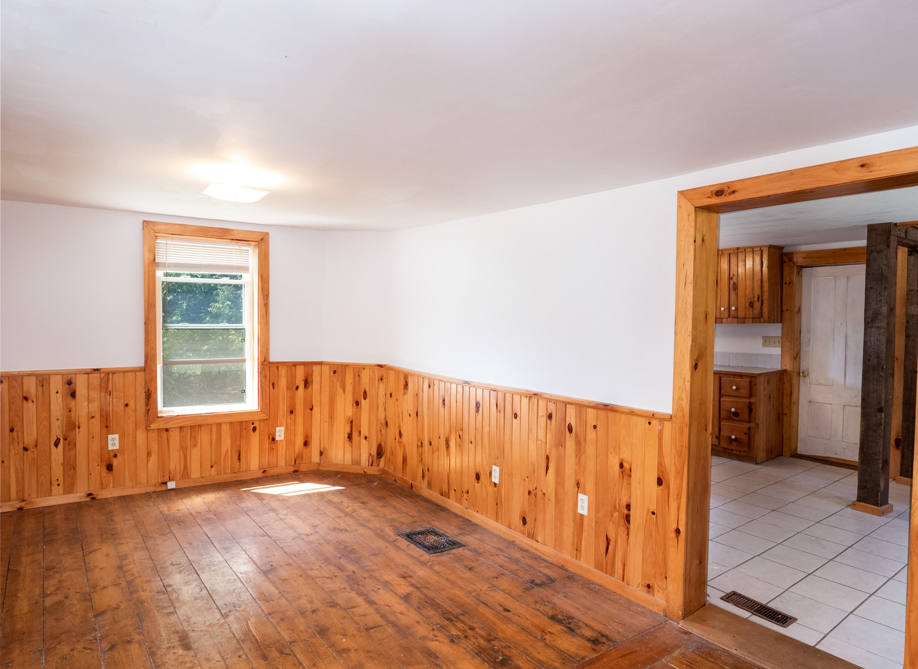 2488 Kennebec Road Newburgh, ME 04444 - Photo 10 of 20 Living Room