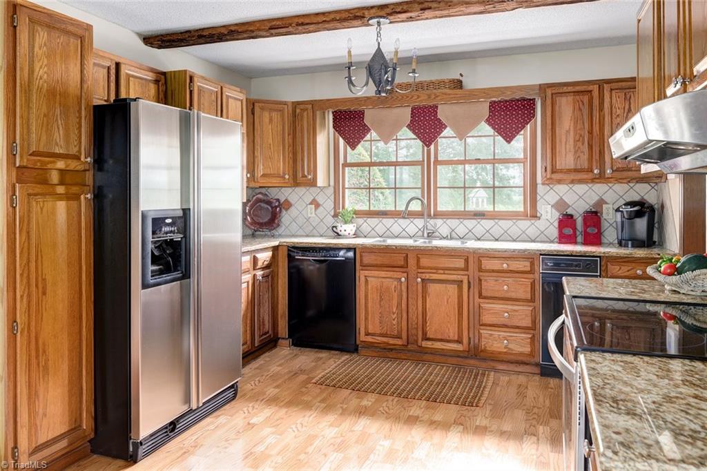1720 Michael Road Lexington, NC 27295 - Photo 9 of 28