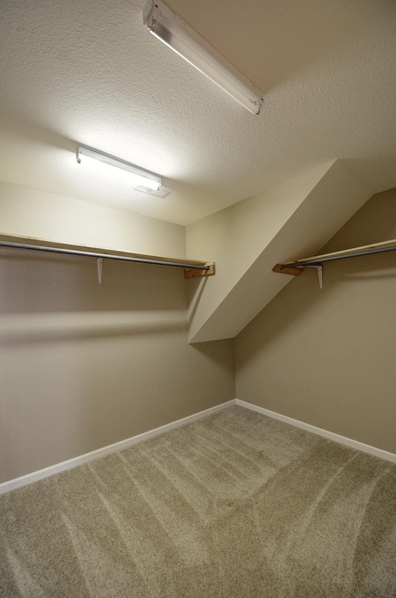 1374 Tom Garrison Road Evensville, TN 37332 - Photo 18 of 39 18-1374 Tom Garrison Master Closet 2
