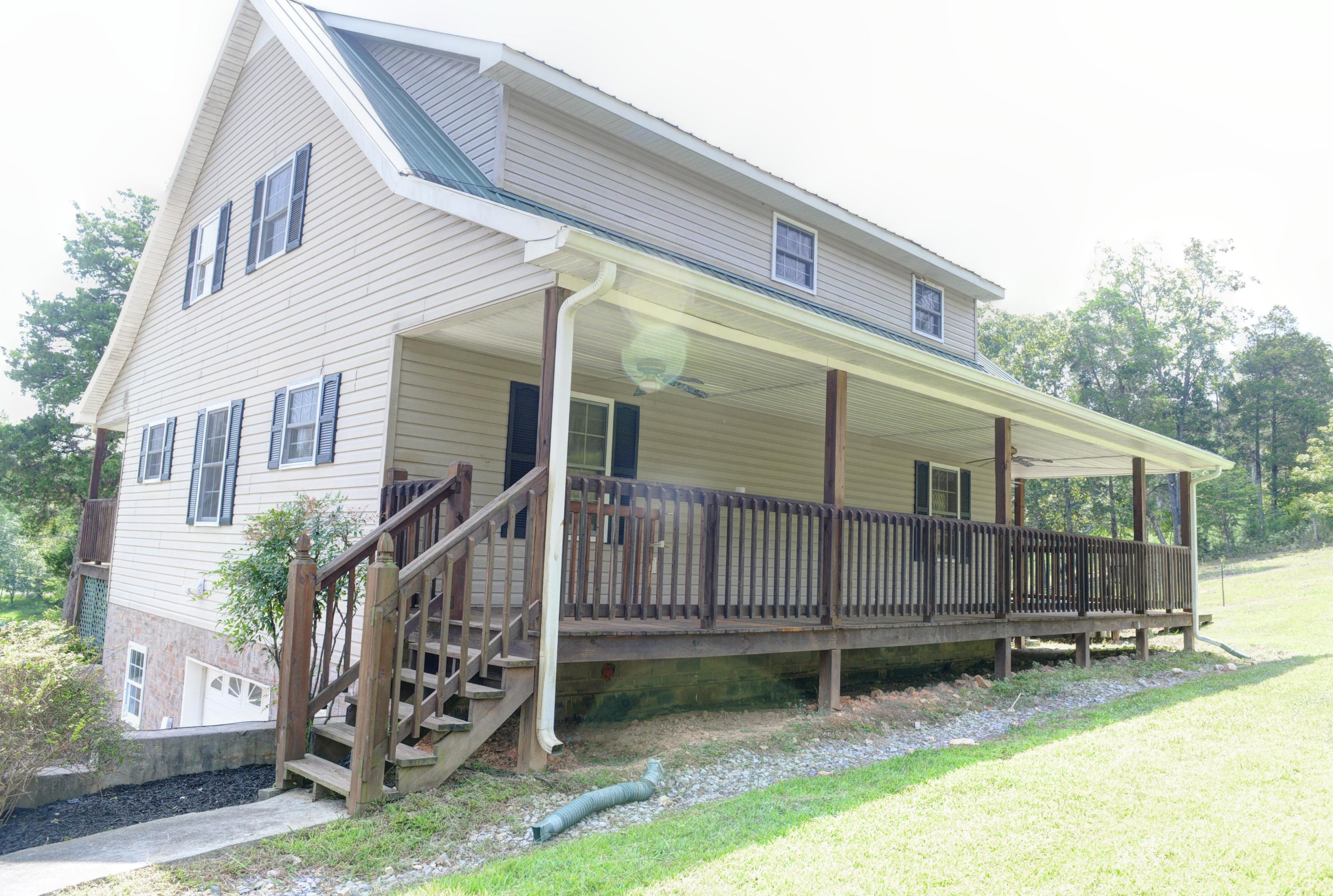 1374 Tom Garrison Road Evensville, TN 37332 - Photo 34 of 39 35-1374 Tom Garrison Back Porch
