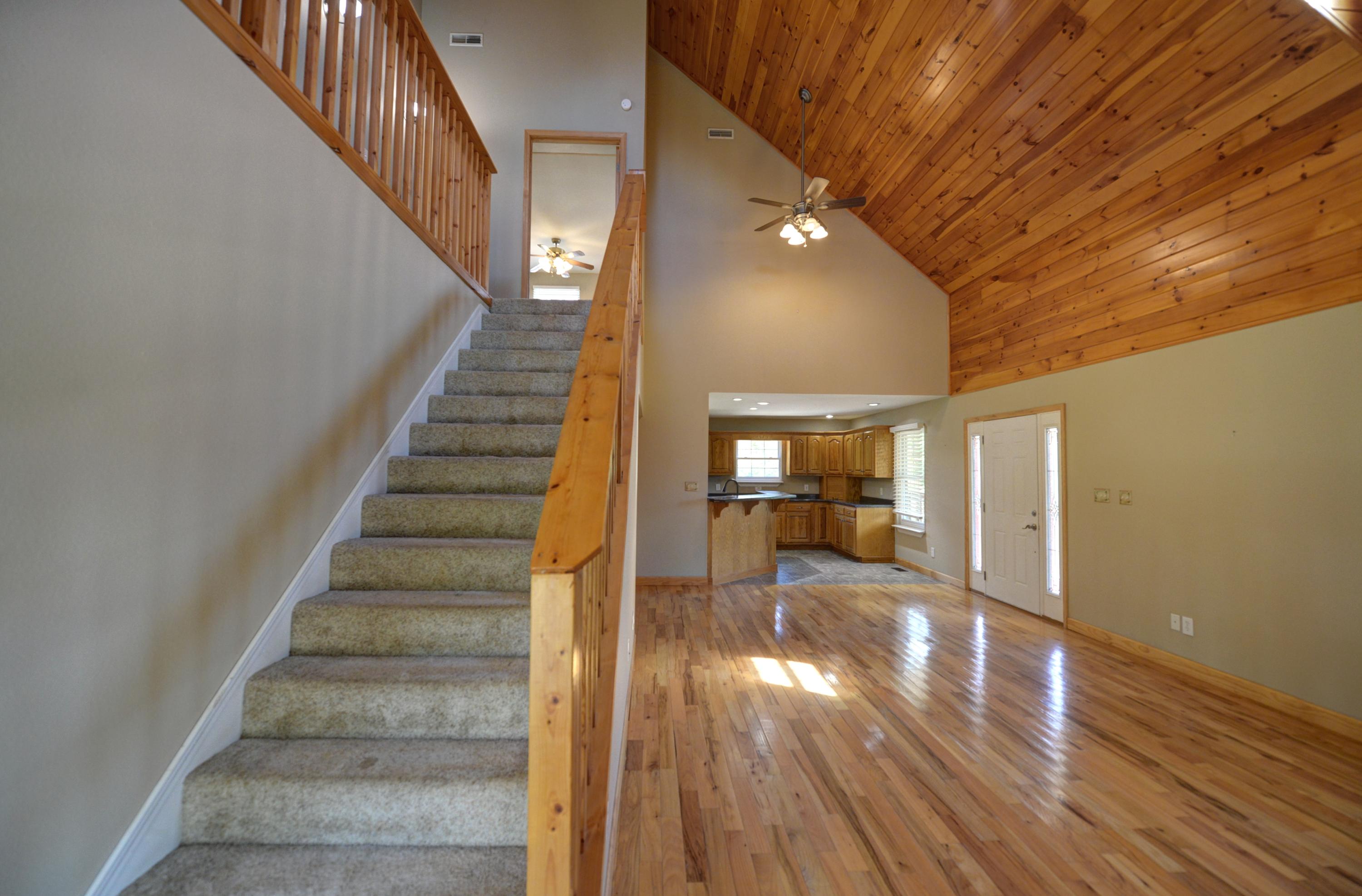 1374 Tom Garrison Road Evensville, TN 37332 - Photo 6 of 39 6-1374 Tom Garrison Living 7