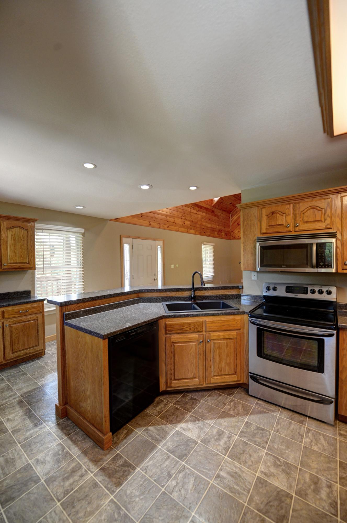 1374 Tom Garrison Road Evensville, TN 37332 - Photo 10 of 39 10-1374 Tom Garrison Kitchen 5