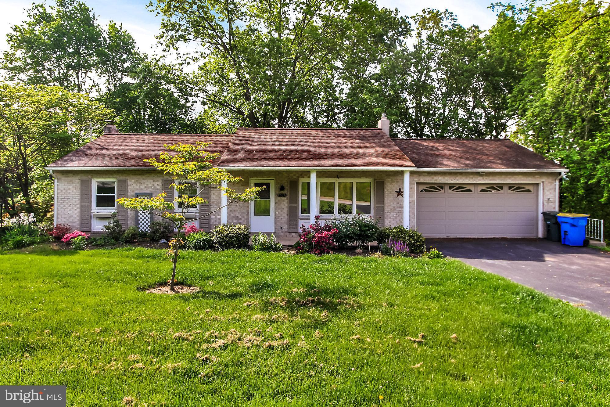 160 Scott Road York, PA 17403 - Photo 2 of 27 Gallery Image 2
