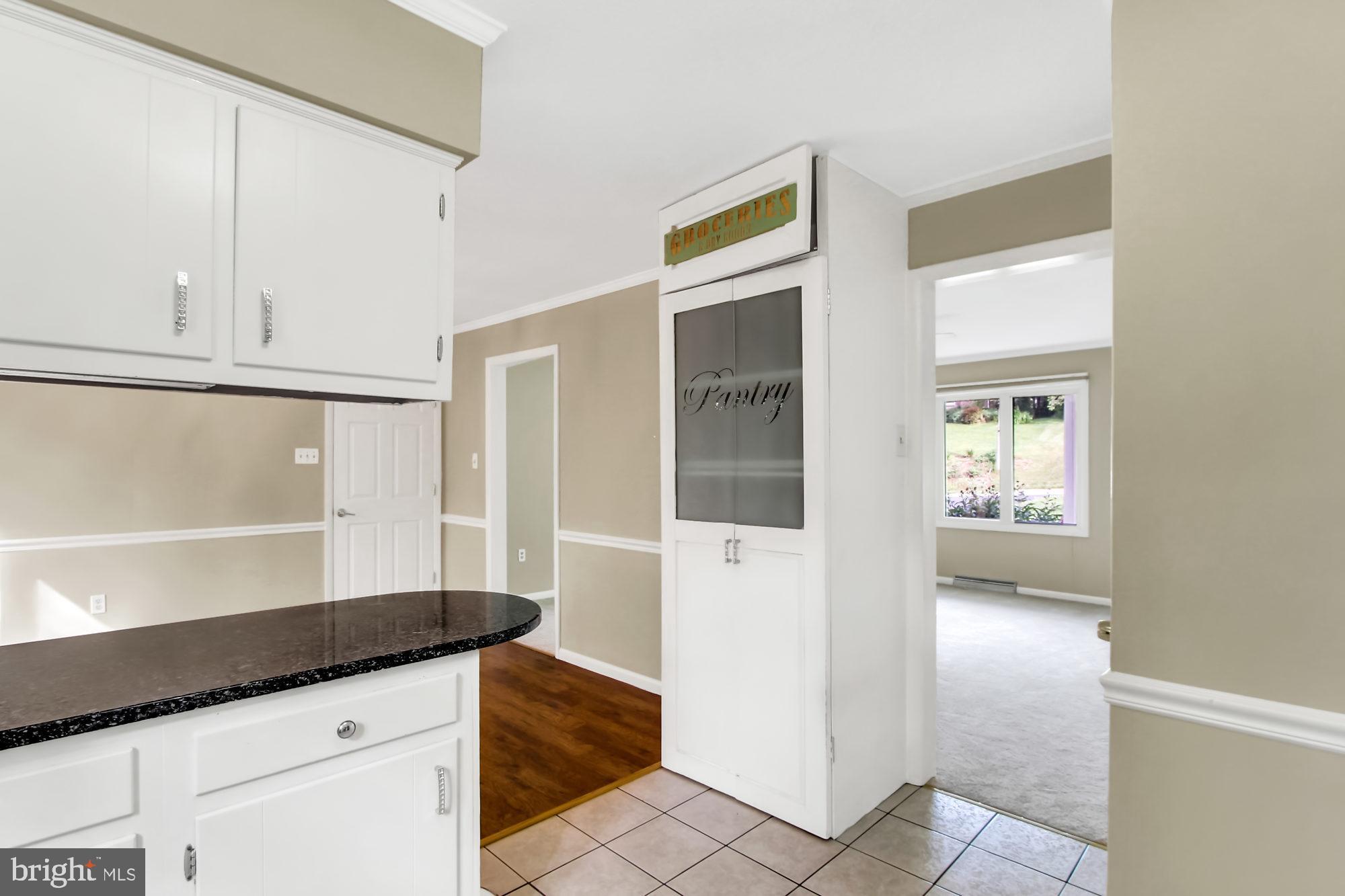 160 Scott Road York, PA 17403 - Photo 10 of 27 Gallery Image 10