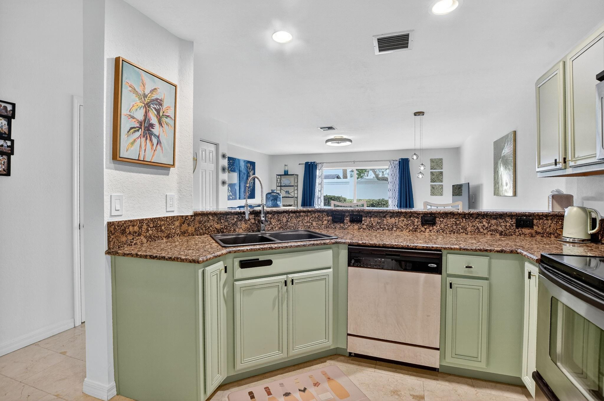 22120 Majestic Woods Way Boca Raton, FL 33428 - Photo 13 of 33 Photo 14