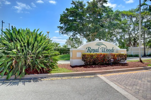 $3,300 | 22120 Majestic Woods Way, Boca Raton, FL 33428