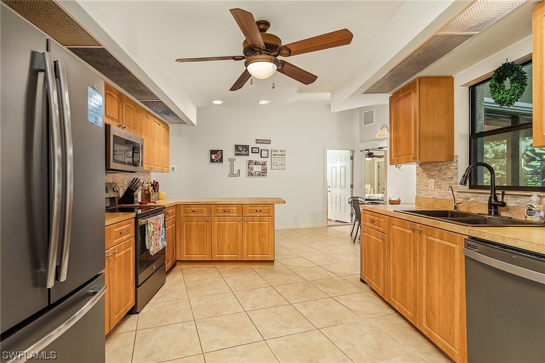 2380 Leavitt Road Alva, FL 33920 - Photo 12 of 24 Gallery Image 12