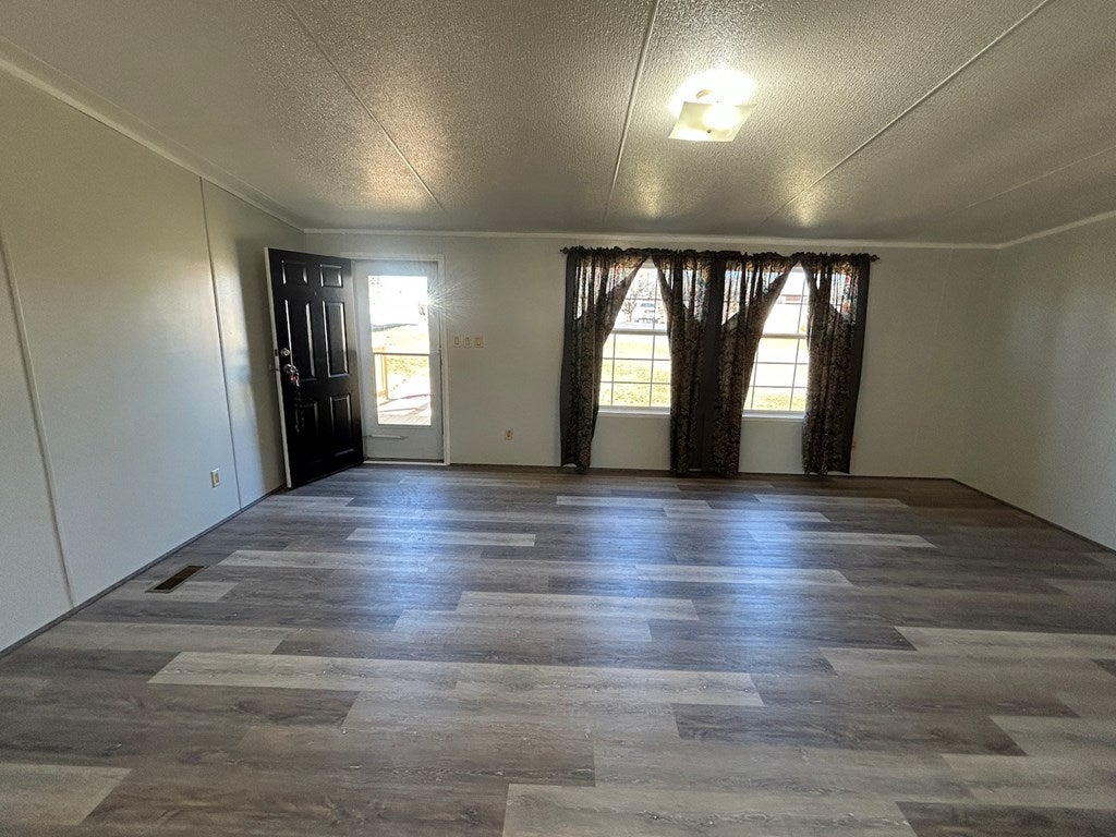215 Maple Avenue Rural Retreat, VA 24368 - Photo 2 of 36 Gallery Image 2
