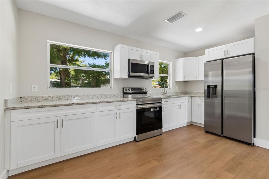 11206 North Arden Avenue Tampa, FL 33612 - Photo 13 of 40