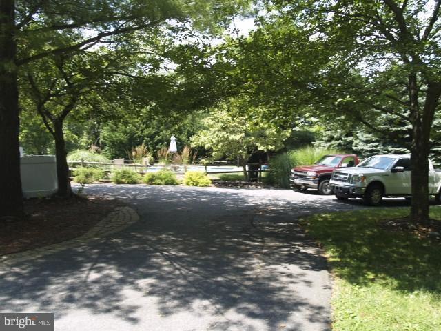 24700 Kings Valley Road Damascus, MD 20872 - Photo 22 of 30 Exterior (General)