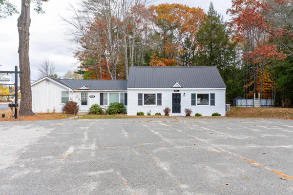$299,999 | 236 Portland Road, Unit A, Bridgton, ME 04009