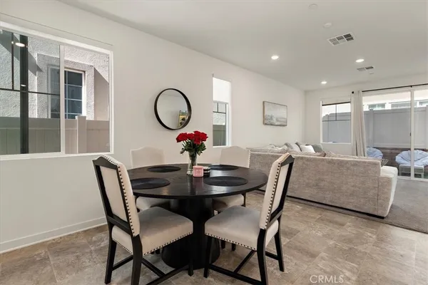 $685,000 | 16728 Grapefruit Lane, Fontana, CA 92336