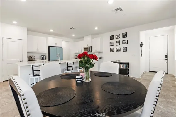 $685,000 | 16728 Grapefruit Lane, Fontana, CA 92336