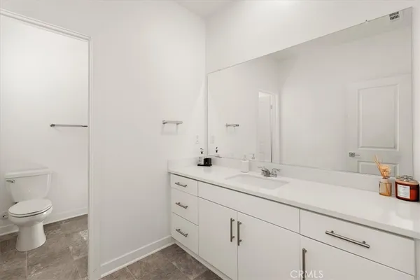 $685,000 | 16728 Grapefruit Lane, Fontana, CA 92336