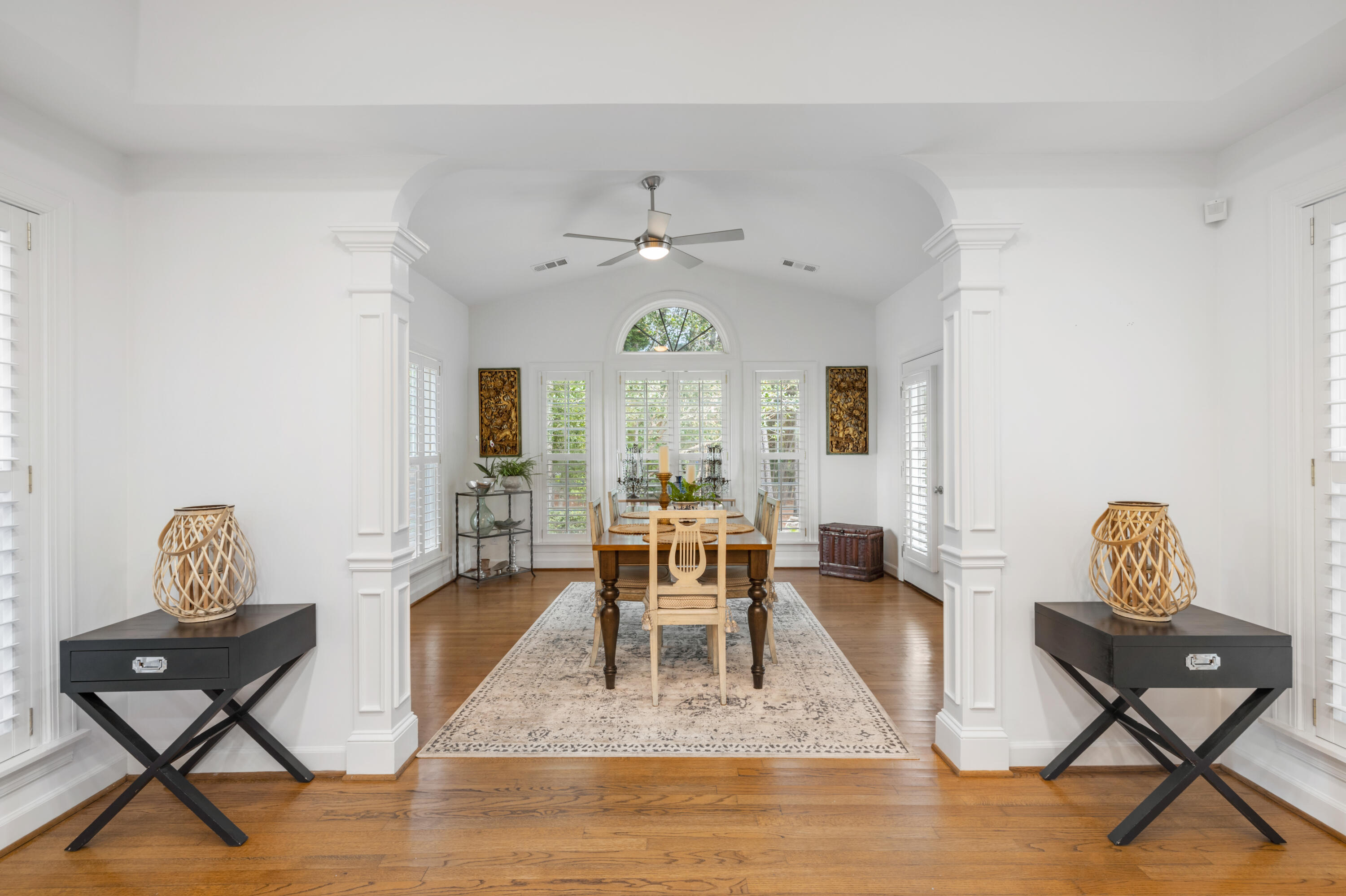 1351 Old Brickyard Road Mount Pleasant, SC 29466 - Photo 17 of 35 Dining area