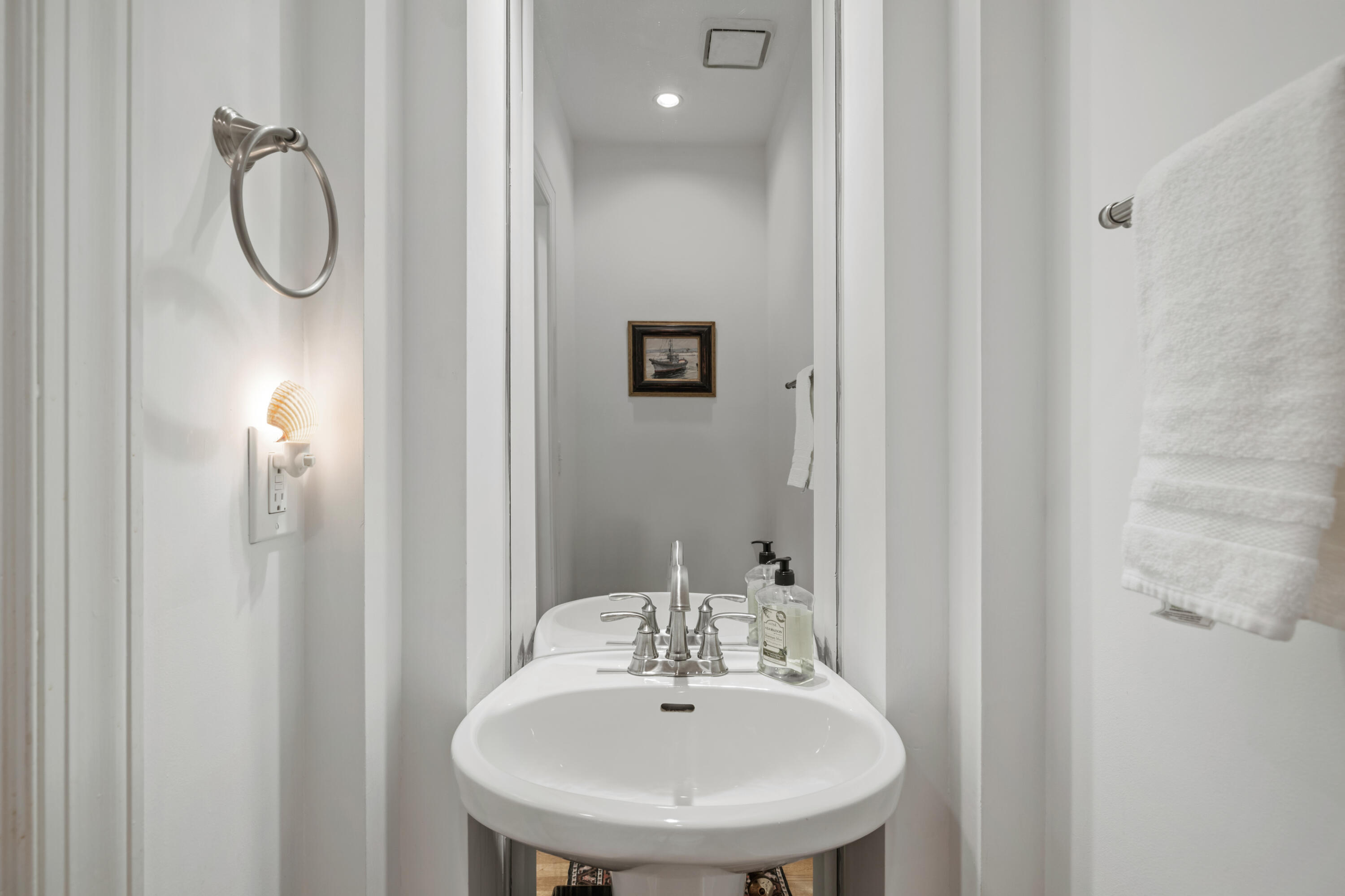 1351 Old Brickyard Road Mount Pleasant, SC 29466 - Photo 21 of 35 Half bath