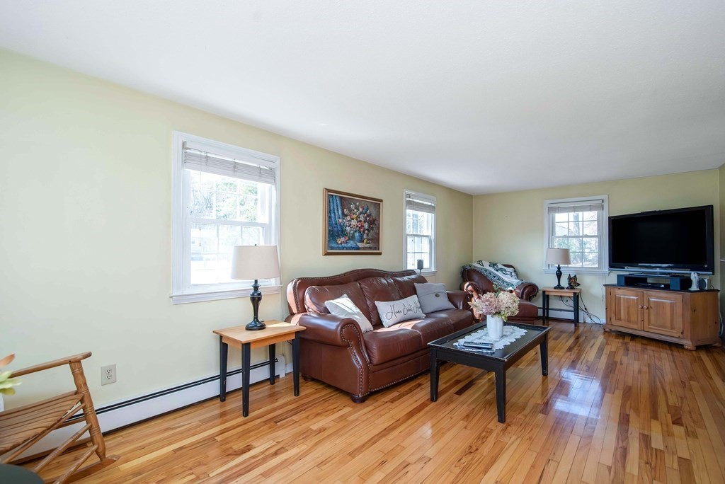 74 Bayberry Road Hampden, MA 01036 - Photo 17 of 35