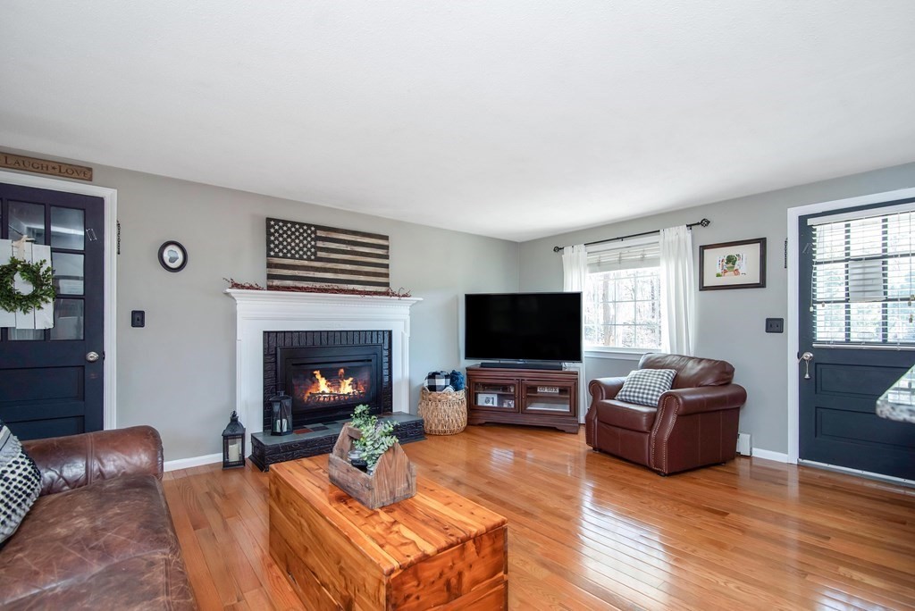 74 Bayberry Road Hampden, MA 01036 - Photo 5 of 35