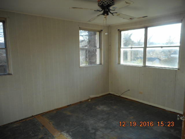 148 Pembroke Road Oak Ridge, TN 37830 - Photo 13 of 13 DSCN5794