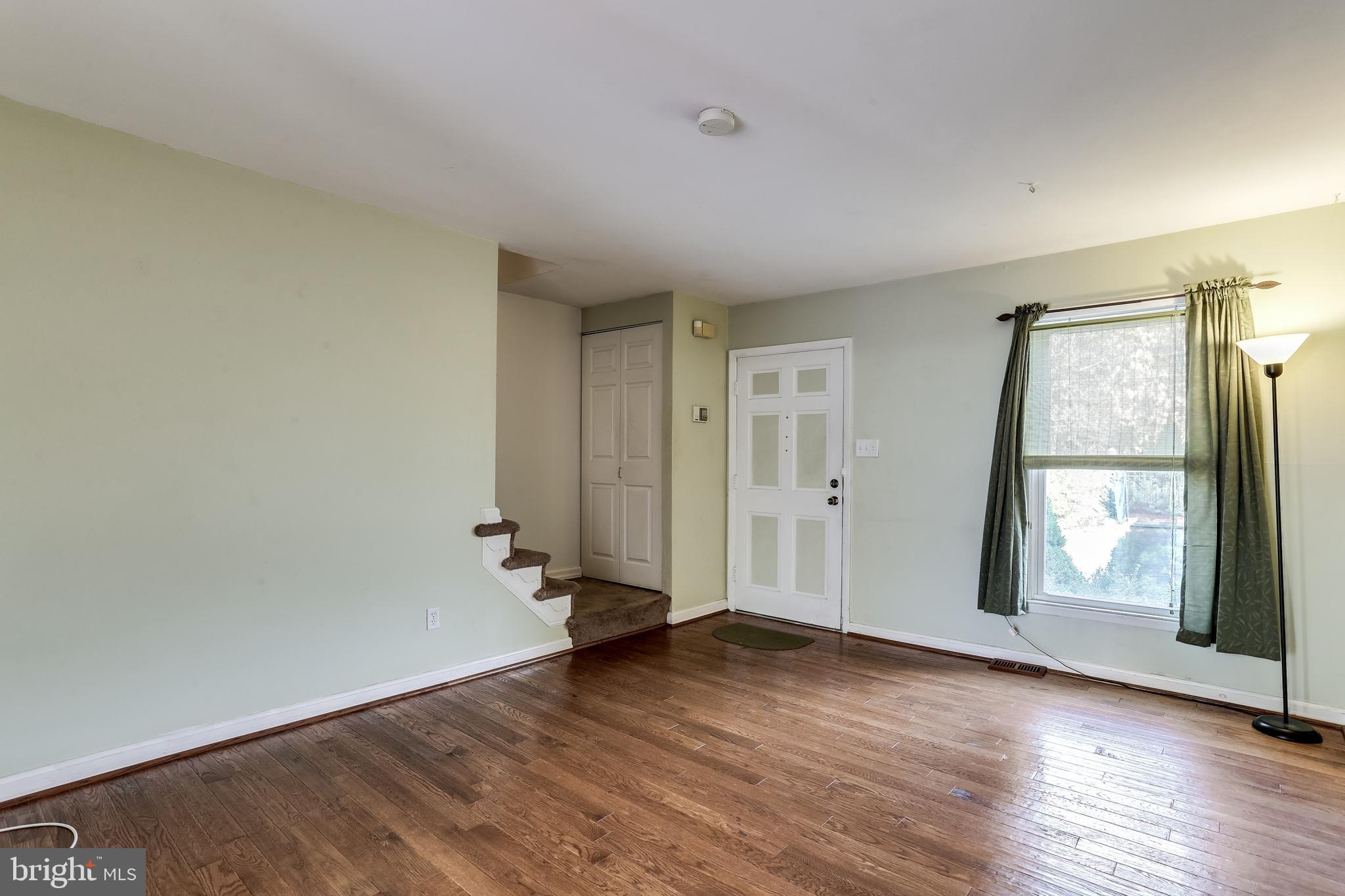 8308 Stillmeadow Road, Unit 1E Baltimore, MD 21236 - Photo 4 of 29 Living room