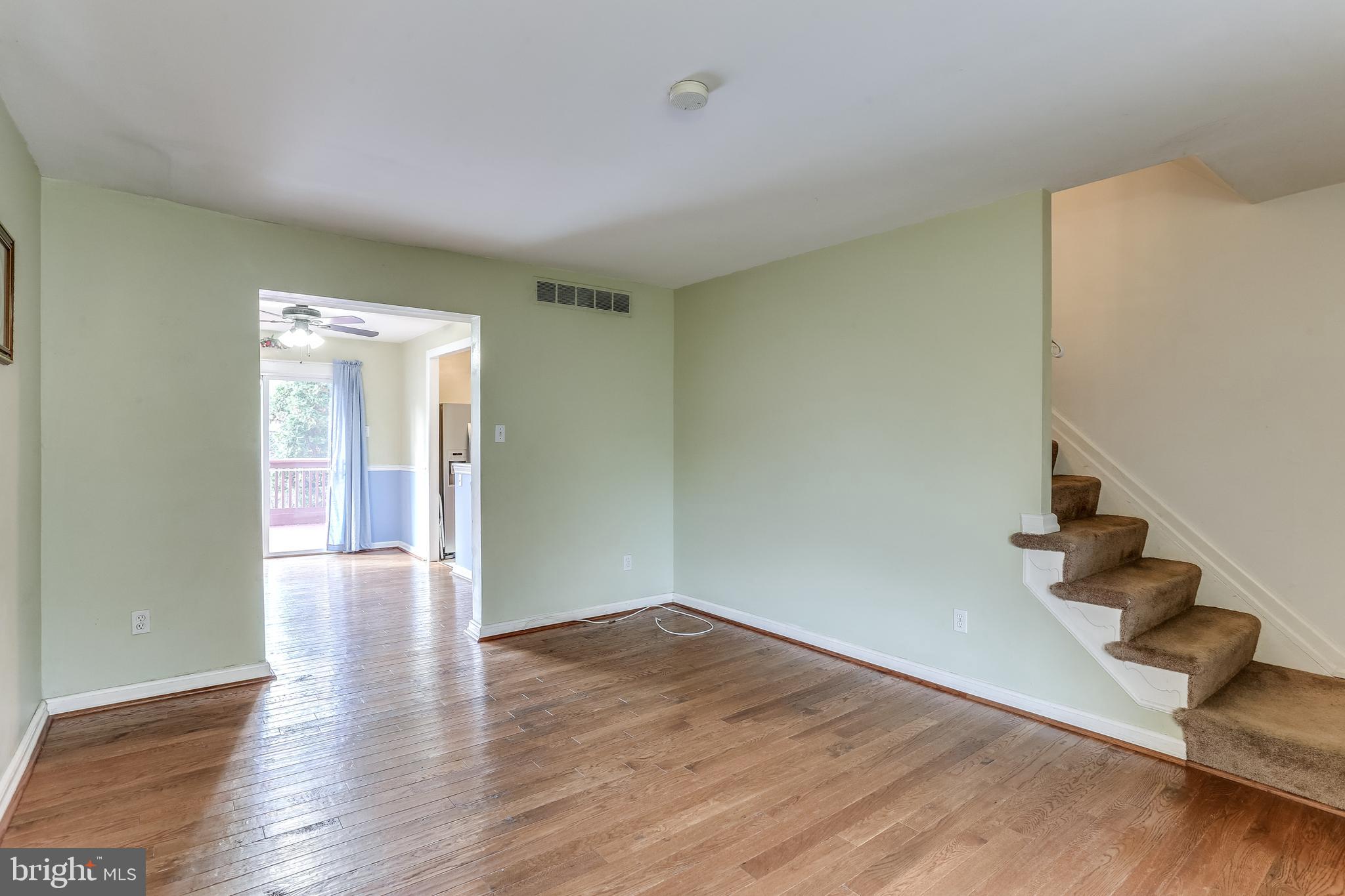 8308 Stillmeadow Road, Unit 1E Baltimore, MD 21236 - Photo 5 of 29 Living room