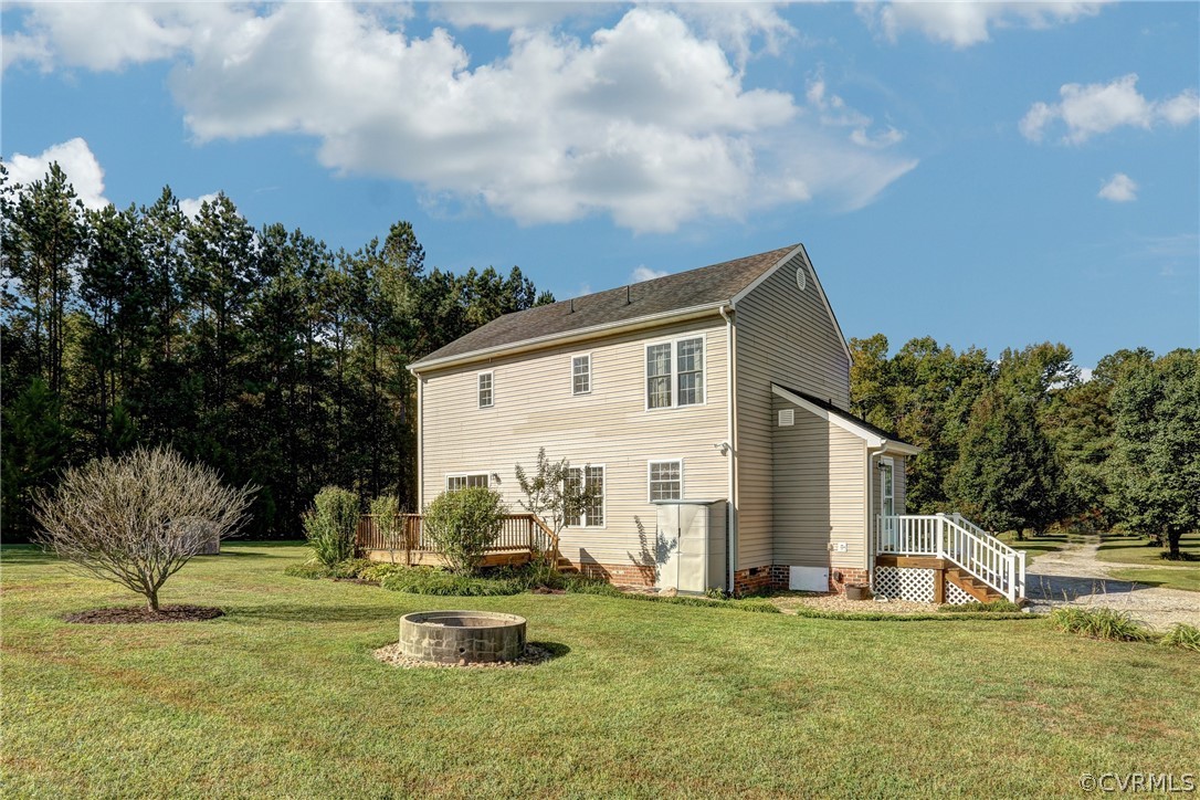 16601 Jolly Road Disputanta, VA 23842 - Photo 9 of 41 a view of a house with backyard